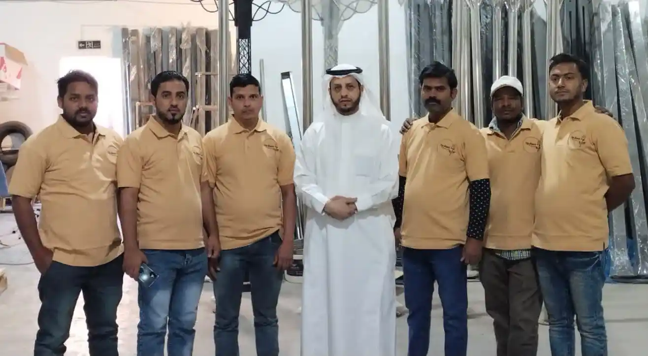 فريق عمل مؤسسة زهرة الضباب